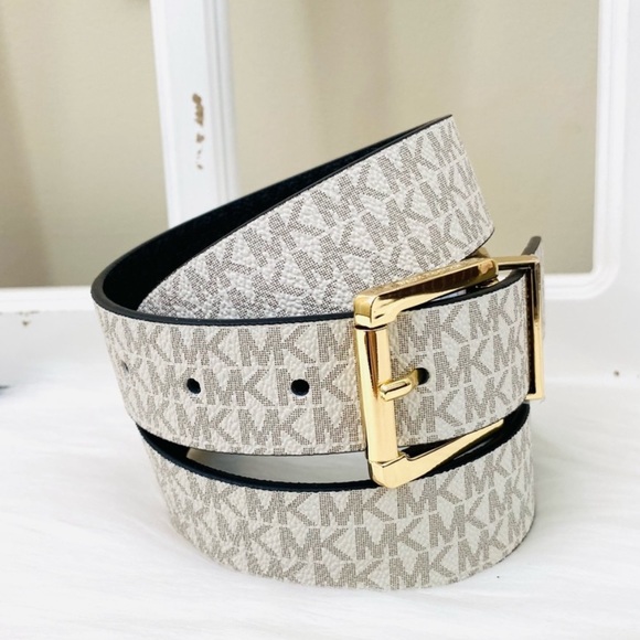 Michael Kors Women’s Twist Reversible Belt Medium - Picture 3 of 11